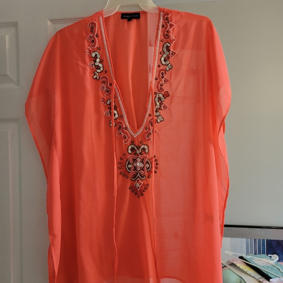 Clothes - Picture 5 of 5